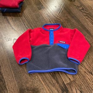 Red/grey/blue Patagonia size 2T pullover EUC